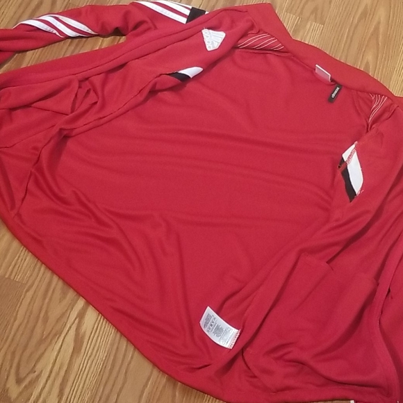 Adidas jacket med - Picture 8 of 10